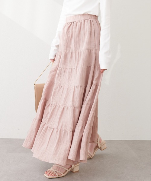 natural couture（ナチュラルクチュール）の「サテンティアードスカート（スカート・レディース・ブラウン/ピンク/オフホワイト・FREE）」の16枚目の写真