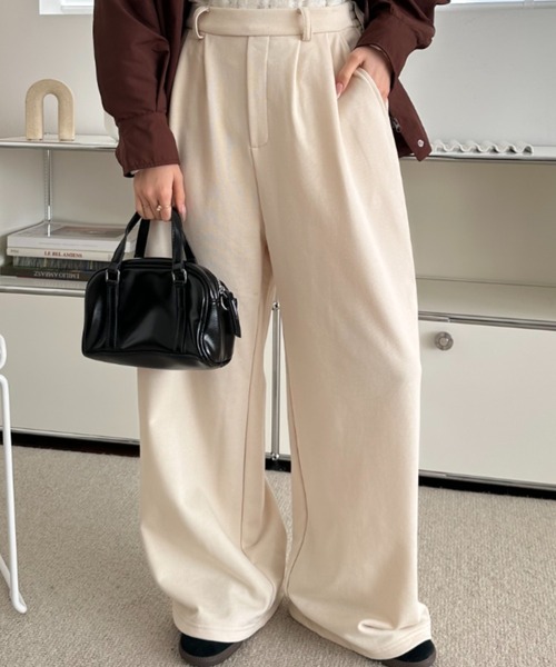 umune(ウムネ)の「ワイドパンツ スウェット タック ロング丈 ウエストゴム ルーズ ゆったり 体型カバー スポーティー ストリート ボトムス秋 冬(スウェットパンツ・レディース・アイボリー/ブラック/杢グレー・S/M)」の9枚目の写真