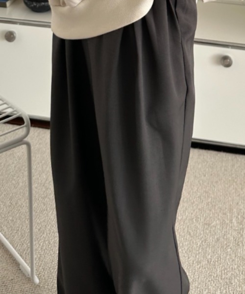 umune(ウムネ)の「ワイドパンツ スウェット タック ロング丈 ウエストゴム ルーズ ゆったり 体型カバー スポーティー ストリート ボトムス秋 冬(スウェットパンツ・レディース・アイボリー/ブラック/杢グレー・S/M)」の14枚目の写真
