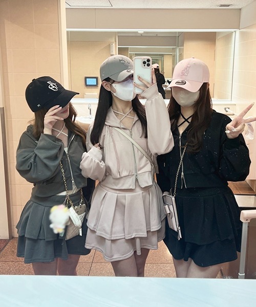 apres jour(アプレジュール)の「【上下セット売り】ラメポンチセットアップ(セットアップ・レディース・ピンク/ブラック/チャコールグレー・X-LARGE/フリー)」の7枚目の写真