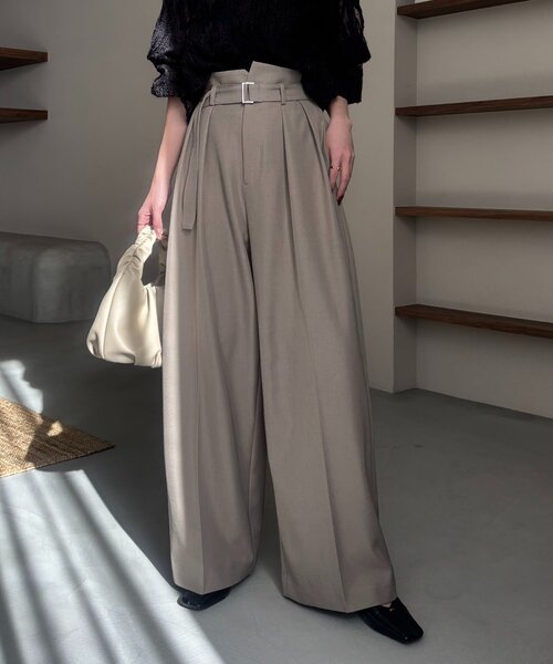 CAPRICIEUX LE'MAGE（カプリシューレマージュ）の「【yuu企画】【サイズ展開あり】アシメウエストパンツ（その他パンツ・レディース・ホワイト系その他/グレイッシュベージュ/ブラック・38/36/PS/TM）」の12枚目の写真