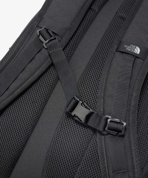 THE NORTH FACE(ザノースフェイス)の「THE NORTH FACE/ザ・ノース・フェイス/Leap 20(バックパック/リュック・メンズ・ブラック・F)」の10枚目の写真