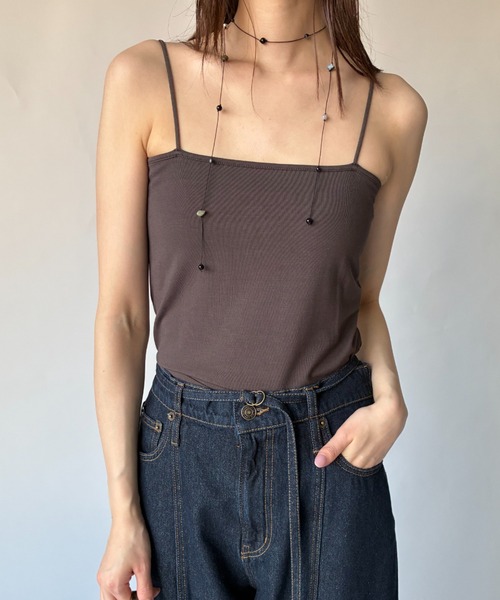 FUULLY STUDIO（フーリィーステューディオ）の「カップ付きベアキャミ/接触冷感（チューブトップ・レディース・ブラック/チャコールグレー/ナチュラル・FREE）」の22枚目の写真