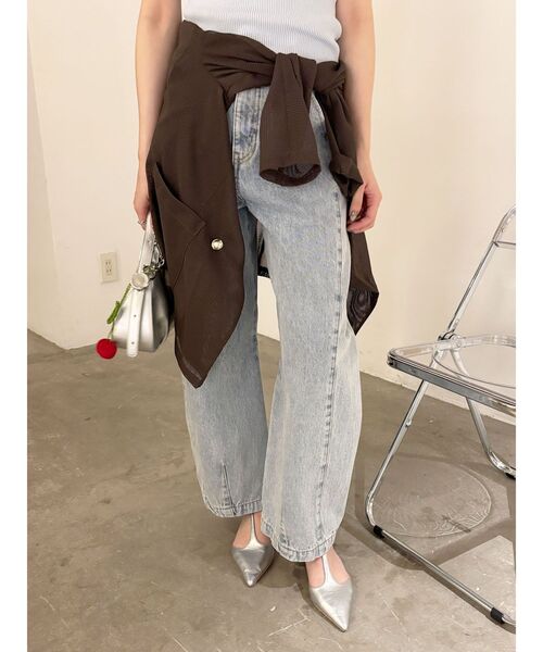 LAGUNAMOON(ラグナムーン)の「セミワイドカーブデニムパンツ(デニムパンツ・レディース・ライトブルー/インディゴブルー・MEDIUM/SMALL)」の9枚目の写真