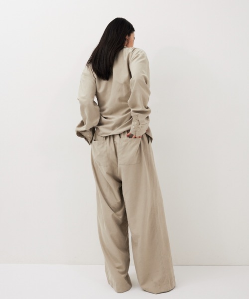HANNE（アン）の「1タックセミワイドパンツ（その他パンツ・レディース・ブラック/ベージュ・S/M）」の6枚目の写真