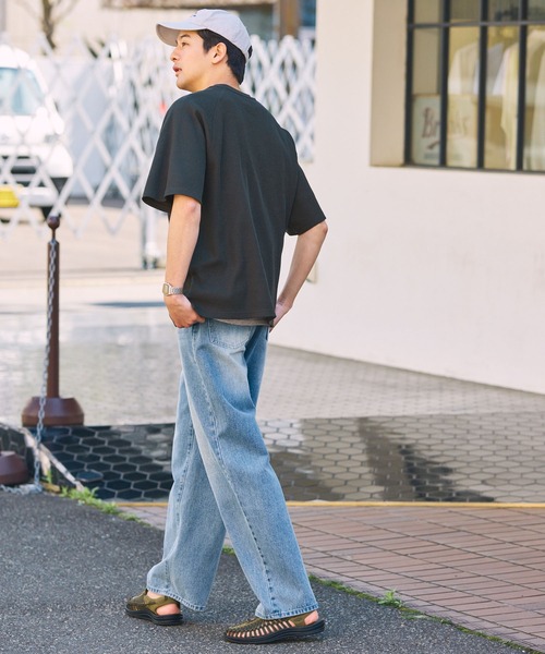 THE CRAFT CREW PRODUCTS(ザクラフトクループロダクツ)の「【UNNOTICEシリーズ】ファンクショナルファブリック ヘビーワッフル ラグランスリーブ 半袖Tシャツ / 抗菌防臭・UVカット【THE CRAFT CREW PRODUCTS】(Tシャツ/カットソー・メンズ・オフホワイト/アッシュグレー/ブラック/グレイッシュベージュ/ダークネイビー/グリーン系/チャコール/ブラック系・S/M/L)」の16枚目の写真