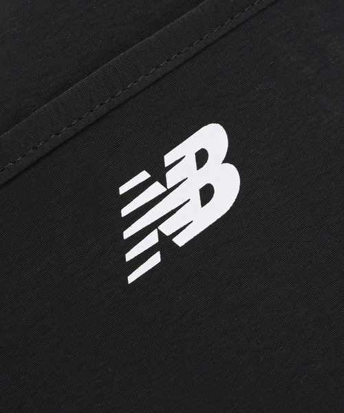 NEW BALANCE(ニューバランス)の「ショルダースクエアバッグ(ショルダーバッグ・メンズ・ライトグレー/ブラック・ONE SIZE)」の9枚目の写真