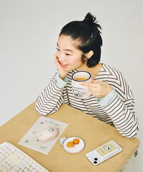 studio CLIP(スタディオクリップ)の「【アイシナモロール】モバイルバッテリー(スマホグッズ・レディース・その他1・FREE)」の2枚目の写真