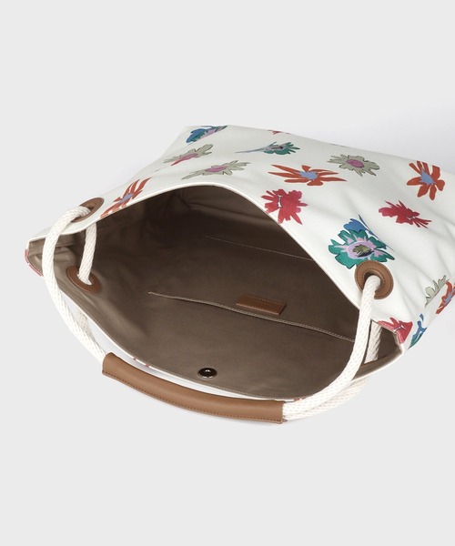 Paul Smith（ポールスミス）の「プリントキャンバスSS26 トートバッグ / 365002 WN230T（トートバッグ・レディース・オフホワイト・FREE）」の3枚目の写真