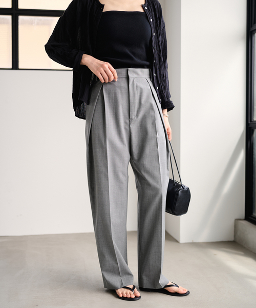 FRAMeWORK（フレームワーク）の「≪追加≫サマーウールコクーンパンツ（スラックス・レディース・グレー/ブラック・40/38/36）」の2枚目の写真