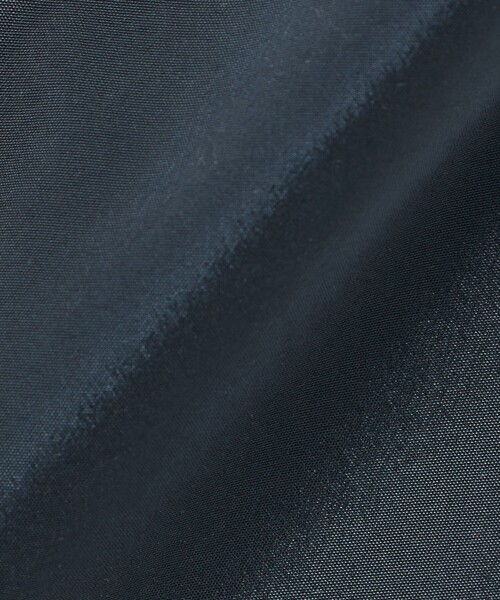 AIGLE(エーグル)の「<AIGLE> Deformation BAG(ショルダーバッグ・レディース・オフホワイト/ネイビー・FREE)」の5枚目の写真