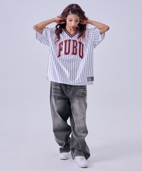 FUBU( フブ)の「FUBU フブ ブランド Patch V Neck TShirts/パッチVネックTシャツ(Tシャツ/カットソー・メンズ・ブラック/レオパード/ホワイト・L/M/XXL/XL)」の7枚目の写真