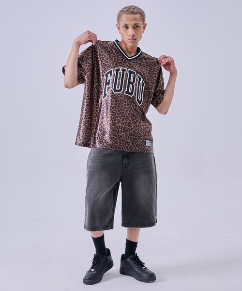 FUBU( フブ)の「FUBU フブ ブランド Patch V Neck TShirts/パッチVネックTシャツ(Tシャツ/カットソー・メンズ・ブラック/レオパード/ホワイト・L/M/XXL/XL)」の18枚目の写真