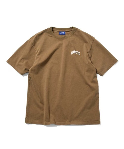 LFYT(エルエフワイティー)の「LFYT ラファイエット - ARCH LOGO WASHED TEE 半袖Tシャツ LS260101(Tシャツ/カットソー・メンズ・ブラウン/カモフラージュ/ブラック・MEDIUM/LARGE/X-LARGE/XX-LARGE/SMALL)」の1枚目の写真