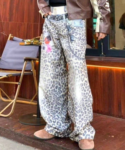 B.R.U(ブル)の「レオパード/レイヤードプリントデニムパンツ(その他パンツ・メンズ・その他・LARGE/MEDIUM)」の8枚目の写真