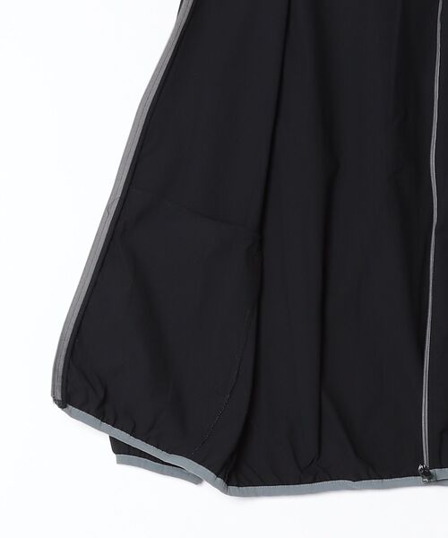 Kappa(カッパ)の「カッパ Kappa Kappaトラックジャケット(ジャージ・メンズ・ブラック/オフホワイト・M/L/LL)」の3枚目の写真