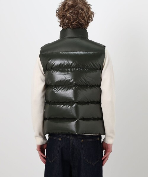 Pyrenex（ピレネックス）の「PYRENEX JOHN ナイロンダウンベスト（ダウンベスト・メンズ・ネイビー/グリーン・M）」の7枚目の写真