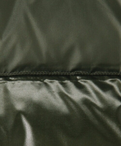 Pyrenex（ピレネックス）の「PYRENEX JOHN ナイロンダウンベスト（ダウンベスト・メンズ・ネイビー/グリーン・M）」の15枚目の写真