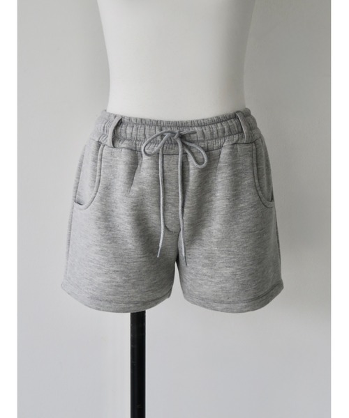 celon(セロン)の「soft minimal sweat shorts(スウェットパンツ・レディース・グレー/アイボリー・FREE)」の11枚目の写真
