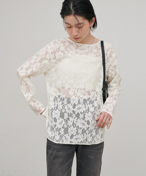 LARUTA(ラルータ)の「【LARUTA】フラワーエンブロイダリーブラウス(シャツ/ブラウス・レディース・オフホワイト/ブラック・MEDIUM)」の13枚目の写真