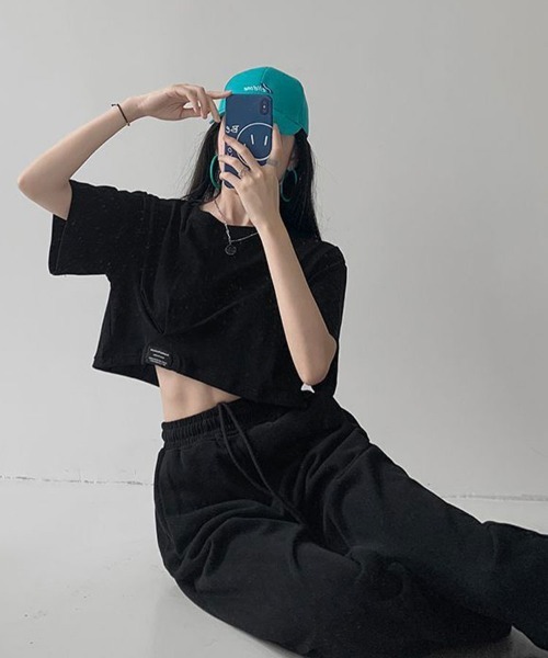 SallyLunn(サリーラン)の「コンパクトクロップドTシャツ(Tシャツ/カットソー・レディース・ライトブルー/ホワイト/ブルー/ブラック/グレー・FREE)」の10枚目の写真
