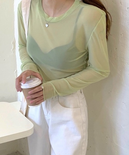 SHEENA(シーナ)の「【6色展開】クルーネックシアートップス(Tシャツ/カットソー・レディース・ライトブルー/ブラック/ホワイト/ライトパープル/ライトグリーン/ピンク・M)」の3枚目の写真