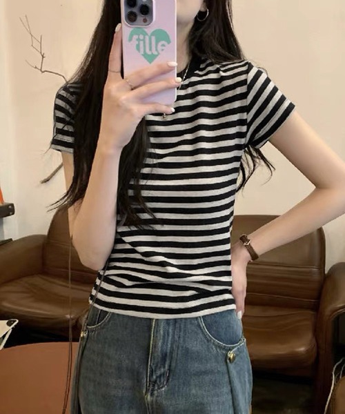 shopnikoniko(ショップニコニコ)の「ボーダー Tシャツ 半袖 韓国 赤 黒 スリムフィット ボーダーT(Tシャツ/カットソー・レディース・レッド/ブラック・フリー)」の3枚目の写真