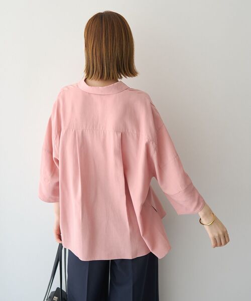 Editt by YECCA VECCA(エディットバイイェッカヴェッカ)の「バルーン袖スキッパーシャツ(シャツ/ブラウス・レディース・ストライプ/ダークカーキ/ピンク/アイボリー・FREE)」の9枚目の写真