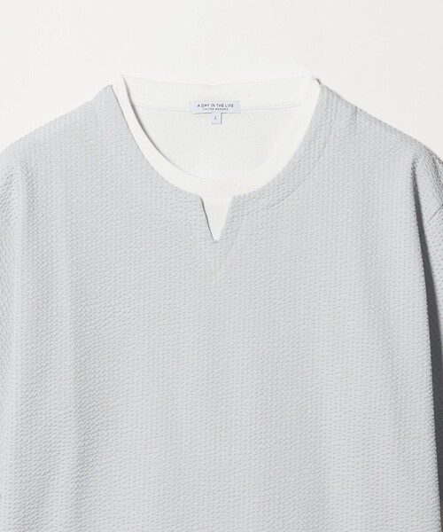 A DAY IN THE LIFE UNITED ARROWS(アデイインザライフユナイテッドアローズ)の「シルケット サッカー フェイクレイヤード キーネックカットソー-吸水速乾-<A DAY IN THE LIFE>(Tシャツ/カットソー・メンズ・ライトグレー/その他1/ネイビー・M/XL/L)」の11枚目の写真