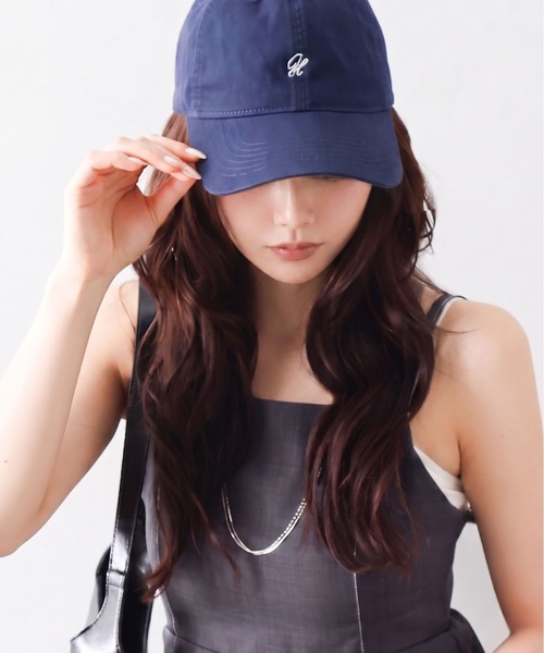 SpRay(スプレイ)の「刺繍キャップ(キャップ・レディース・チャコールグレー/ブラック/ボルドー/ブラウン/アイボリー/ネイビー・FREE)」の12枚目の写真