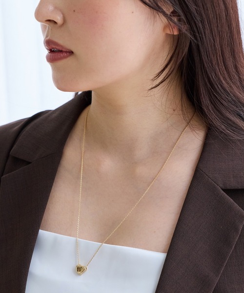 LAVEANGE(ラビアンジェ)の「ハートスライドチェーンネックレス(ネックレス・レディース・シルバー/ゴールド・F)」の8枚目の写真
