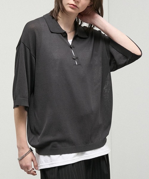 Alfred Alex(アルフレッドアレックス)の「【Alfred Alex】Dry Touch Skipper Knit Polo / コンパクトフィット スキッパーニットポロシャツ(ポロシャツ・メンズ・チャコール/ブルー/ライトグレー/ブラウン系/キャメル・M/L)」の6枚目の写真