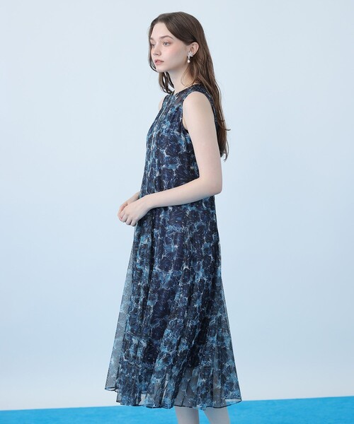 ANAYI(アナイ)の「Moon Shell プリントマチフレア ワンピース(ワンピース・レディース・ピンク/ブルー・38/36/34)」の9枚目の写真