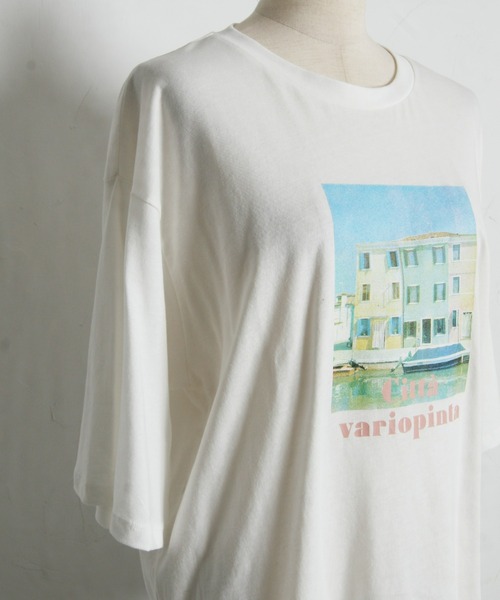 &. NOSTALGIA(アンドドットノスタルジア)の「フォトプリントTシャツ(Tシャツ/カットソー・レディース・オフホワイト/ブラック・M)」の20枚目の写真