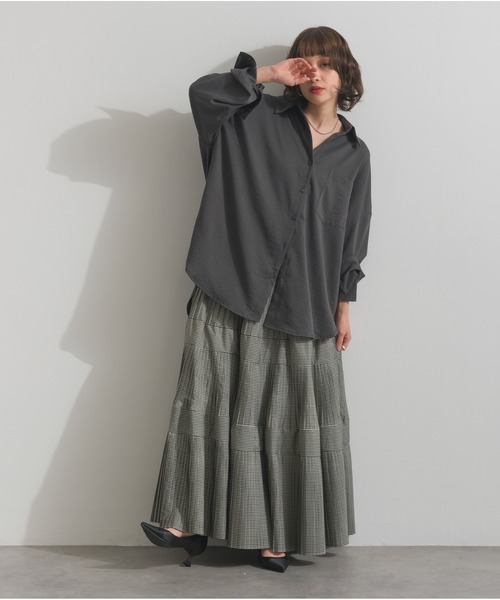 OandI(オーアンドアイ)の「スリーブアレンジドレープシャツ(シャツ/ブラウス・レディース・サックスブルー/ベージュ/ブラック/オフホワイト・FREE)」の21枚目の写真