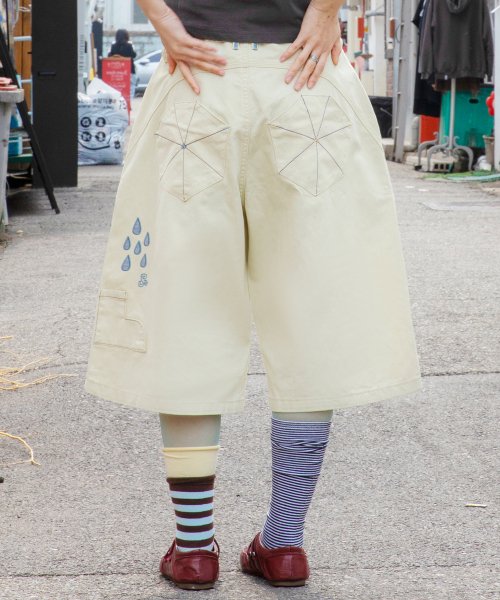 RuNaKi'Hu'(ルナキフ)の「WXP090 シトシト 雨季 バミューダパンツ (アイボリー)(その他パンツ・レディース・その他・1/2/3)」の3枚目の写真