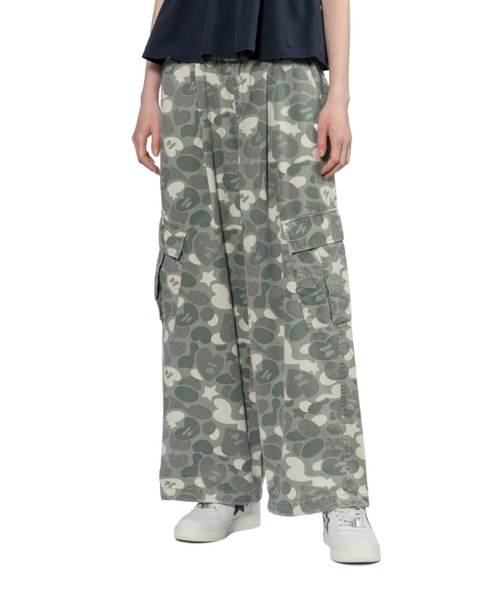 A BATHING APE(アベイシングエイプ)の「CAMO PRINTED PANT(その他パンツ・レディース・ベージュ/オリーブ/ブルー・X-SMALL/SMALL)」の7枚目の写真