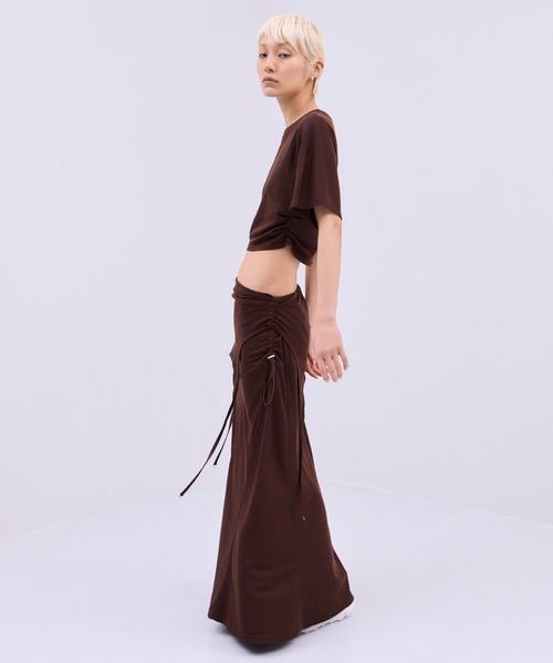 THINGS THAT MATTER(シングス ザット マター)の「SIDE GATHERED CROPPED TEE / サイド ギャザード クロップド ティー(Tシャツ/カットソー・レディース・ブラウン/ブラック・FREE)」の3枚目の写真
