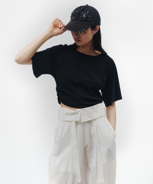 THINGS THAT MATTER(シングス ザット マター)の「SIDE GATHERED CROPPED TEE / サイド ギャザード クロップド ティー(Tシャツ/カットソー・レディース・ブラウン/ブラック・FREE)」の18枚目の写真