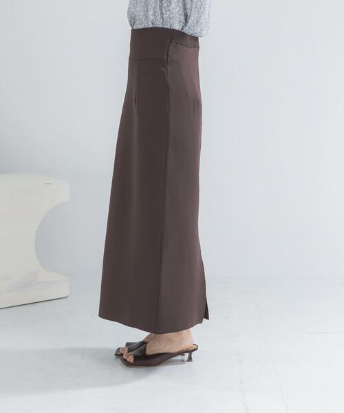 URBAN RESEARCH ROSSO WOMEN(アーバンリサーチ ロッソ)の「ウォッシャブルニットストレートスカート(スカート・レディース・ブラック/ブラウン・FREE)」の16枚目の写真