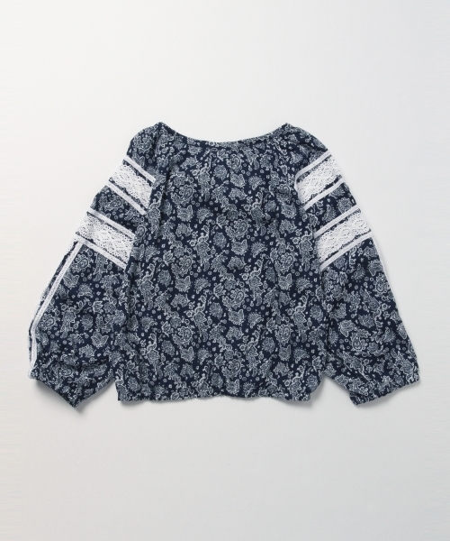 Ray BEAMS(レイビームス)の「MINKPINK / クローシェトリム トップス(シャツ/ブラウス・レディース・ネイビー・ONE SIZE)」の3枚目の写真