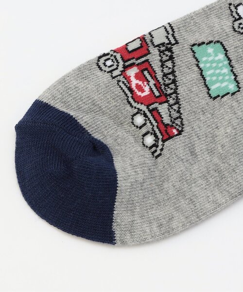 Ampersand（アンパサンド）の「はたらくくるま柄ソックス（ソックス/靴下・キッズ・ブルー/オフホワイト/グレー・21/12/15 /18）」の4枚目の写真