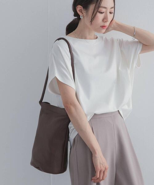 URBAN RESEARCH DOORS(アーバンリサーチドアーズ)の「ドライコットンボートネックプルオーバー|UVカット/日除け/接触冷感/Tシャツ(Tシャツ/カットソー・レディース・ネイビー/グリーン系その他/グレー系その他/オフホワイト・FREE)」の6枚目の写真