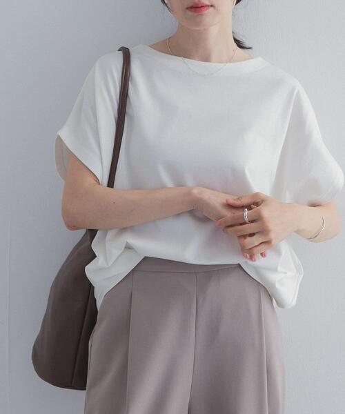 URBAN RESEARCH DOORS(アーバンリサーチドアーズ)の「ドライコットンボートネックプルオーバー|UVカット/日除け/接触冷感/Tシャツ(Tシャツ/カットソー・レディース・ネイビー/グリーン系その他/グレー系その他/オフホワイト・FREE)」の8枚目の写真