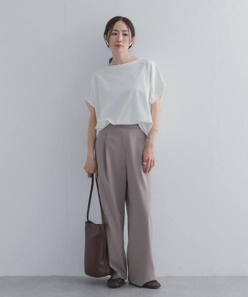 URBAN RESEARCH DOORS(アーバンリサーチドアーズ)の「ドライコットンボートネックプルオーバー|UVカット/日除け/接触冷感/Tシャツ(Tシャツ/カットソー・レディース・ネイビー/グリーン系その他/グレー系その他/オフホワイト・FREE)」の11枚目の写真