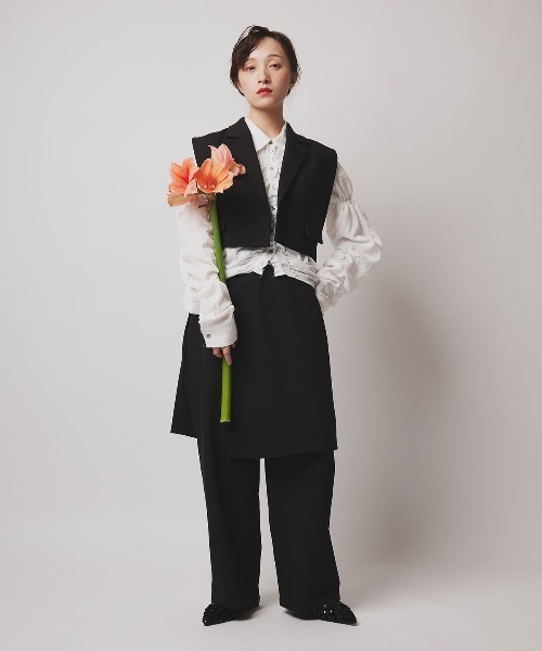 W:Huku（フーク）の「【W:Huku / クラシカルツイルシリーズ】ダブル ショート ベスト/ Classic Twill Double-breasted Short Vest（ベスト・レディース・ブラウン/ブラック/ベージュ/チャコール・FREE）」の8枚目の写真