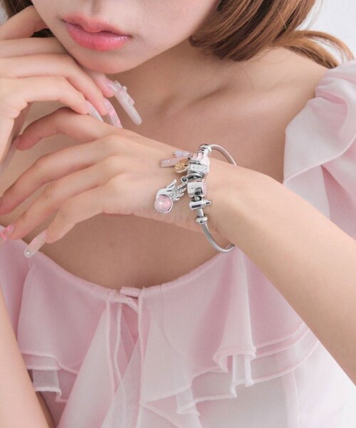 OLIVE des OLIVE(オリーブデオリーブ)の「ウィングブレスレット(ネックレス・レディース・その他・FREE)」の5枚目の写真