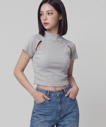 DURAS（デュラス）の「カットアウトクロップドTシャツ（Tシャツ/カットソー）」