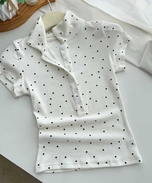 GEMEDA(ジェメダ)の「【韓国ガーリー】ミニドットポロカラーリブトップス / コンパクト半袖カットソー(Tシャツ/カットソー・レディース・ホワイト/グレー/ピンク・M)」の14枚目の写真
