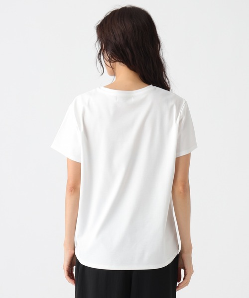 Elura(エルーラ)の「≪接触冷感≫冷感コンパクトT/1049325(Tシャツ/カットソー・レディース・ホワイト/ネイビー・FREE)」の20枚目の写真